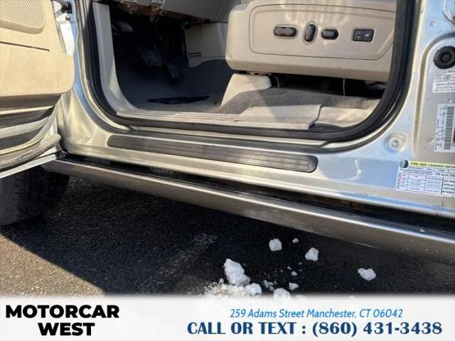 2008 Lincoln Navigator Base