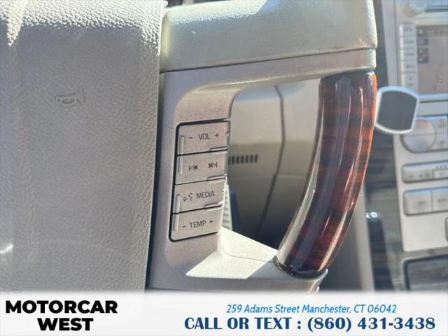 2008 Lincoln Navigator Base