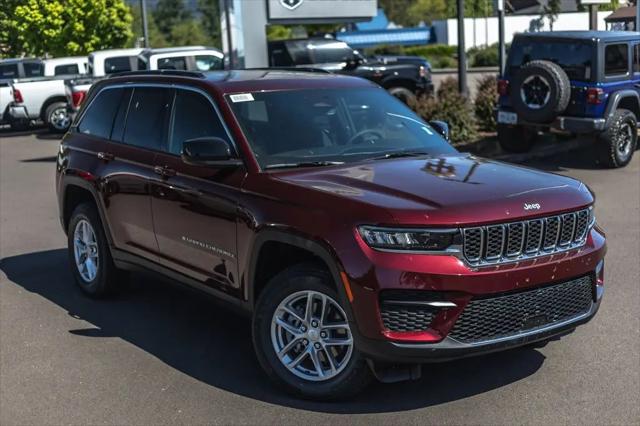 2026 Jeep Grand Cherokee Altitude 4x4