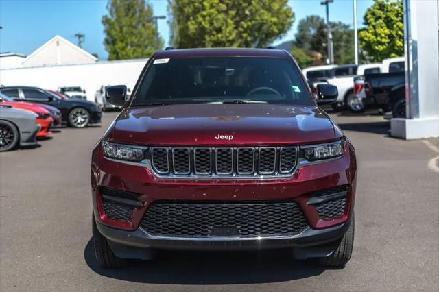2026 Jeep Grand Cherokee Altitude 4x4