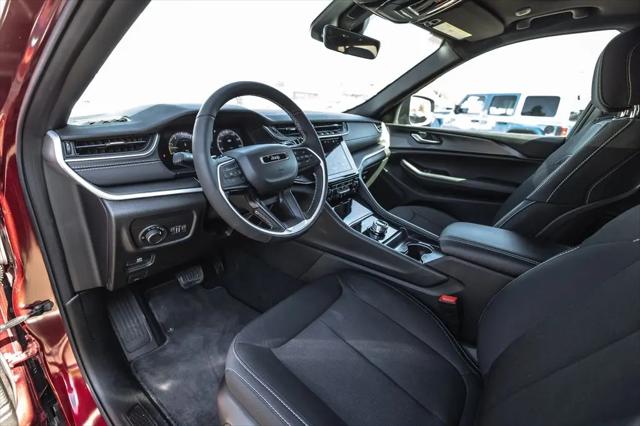2026 Jeep Grand Cherokee Altitude 4x4