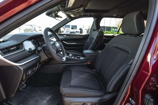 2026 Jeep Grand Cherokee Altitude 4x4