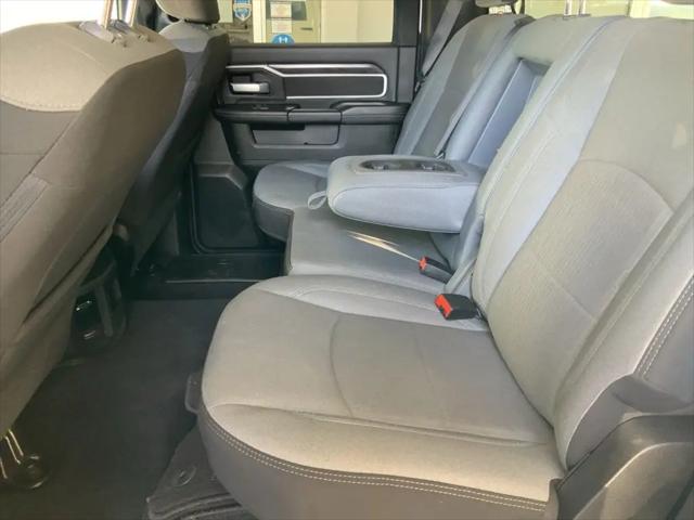 2024 Ram 3500 Big Horn Crew Cab 4x4 8' Box