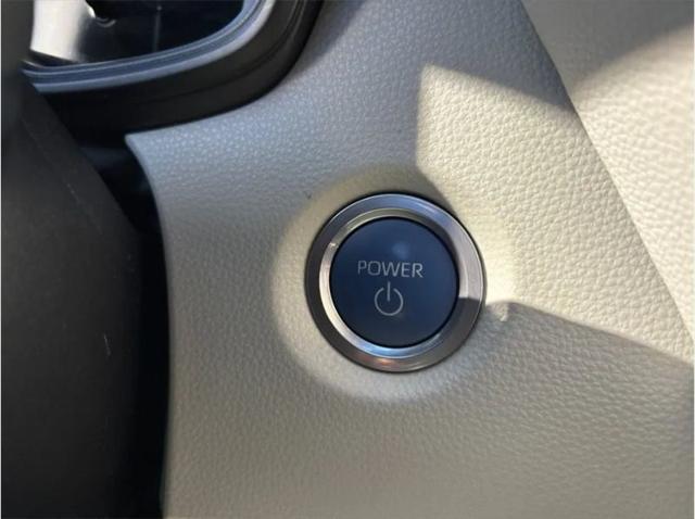 2020 Toyota Corolla Hybrid LE