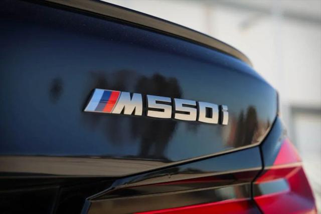 2022 BMW M5 i xDrive