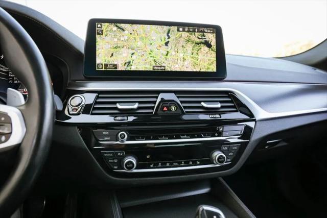 2022 BMW M5 i xDrive