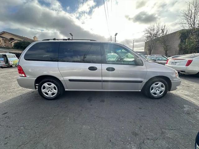 2004 Ford Freestar SE