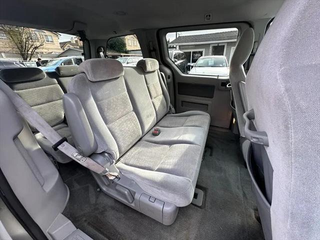 2004 Ford Freestar SE