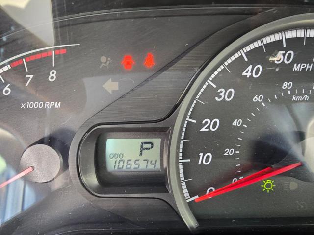 2013 Toyota Sienna LE V6 8 Passenger