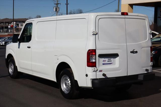 2016 Nissan 2500 S V6