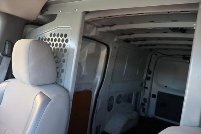 2016 Nissan 2500 S V6