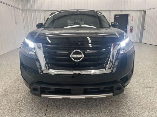 2024 Nissan Pathfinder SL 4WD
