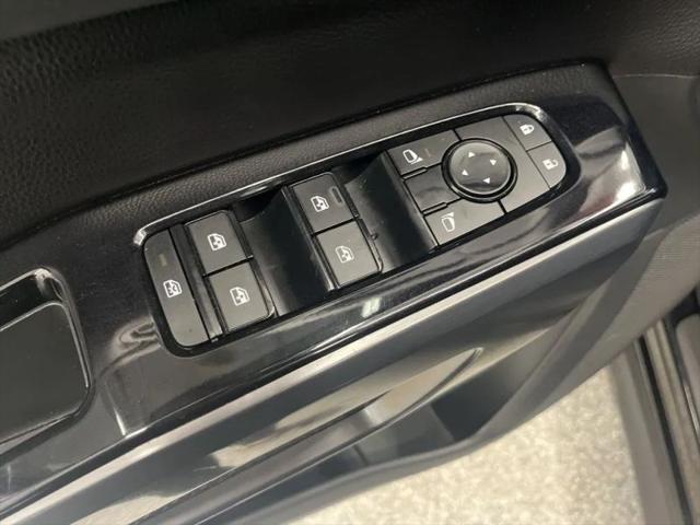 2024 Nissan Pathfinder SL 4WD