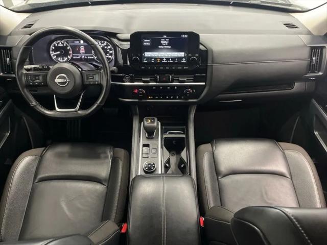 2024 Nissan Pathfinder SL 4WD