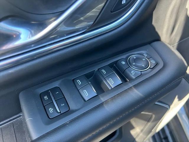 2023 Chevrolet Tahoe 4WD High Country