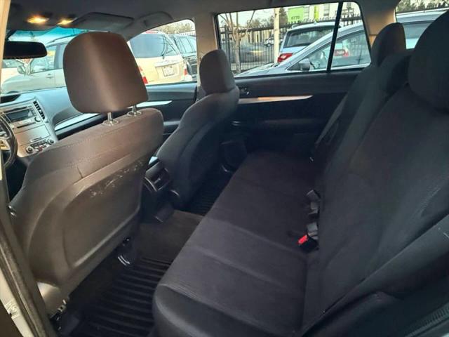 2013 Subaru Outback 2.5i Premium