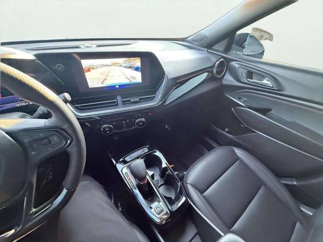 2025 Chevrolet Trax FWD 2RS