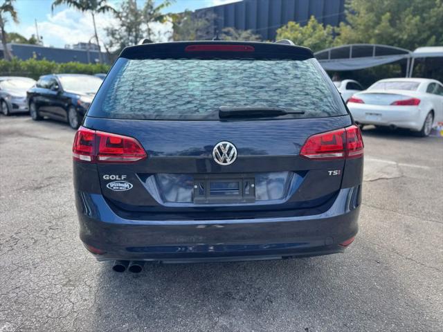 2017 Volkswagen Golf SportWagen TSI S