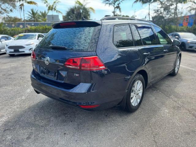 2017 Volkswagen Golf SportWagen TSI S