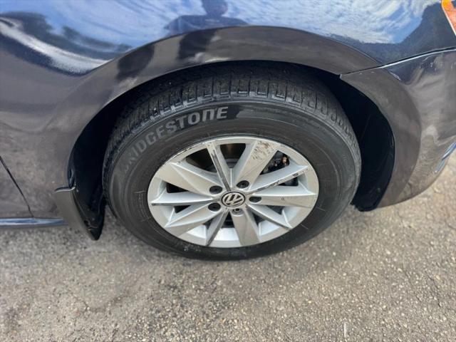 2017 Volkswagen Golf SportWagen TSI S