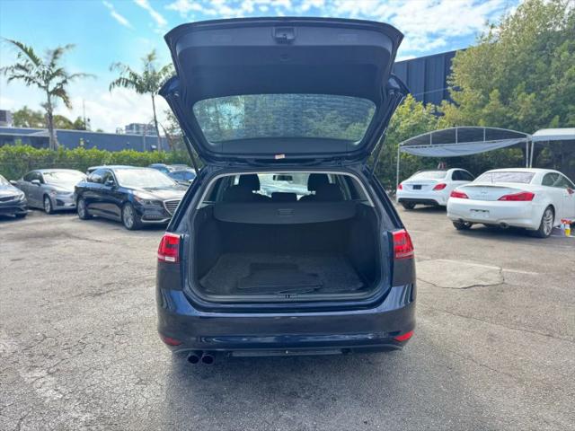 2017 Volkswagen Golf SportWagen TSI S