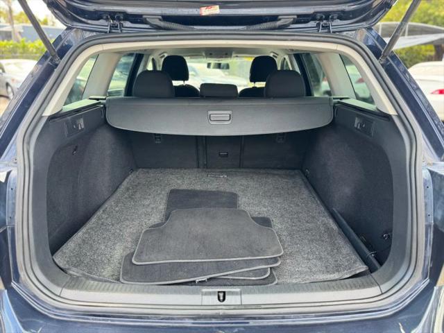 2017 Volkswagen Golf SportWagen TSI S