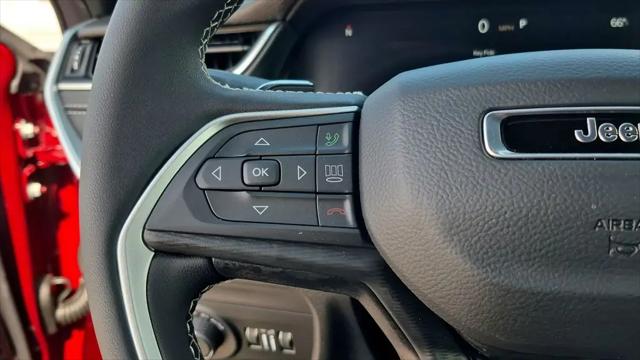 2026 Jeep Grand Cherokee L Laredo 4x2