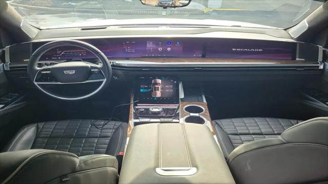 2025 Cadillac Escalade Sport Platinum