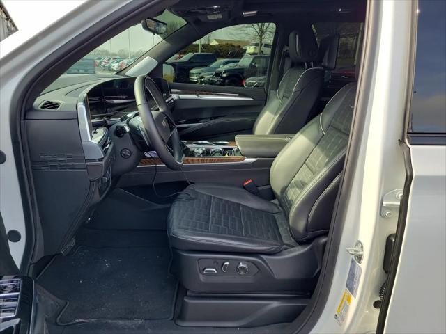 2025 Cadillac Escalade Sport Platinum