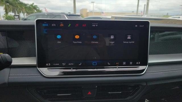 2026 Volkswagen Tiguan SE R-Line Black
