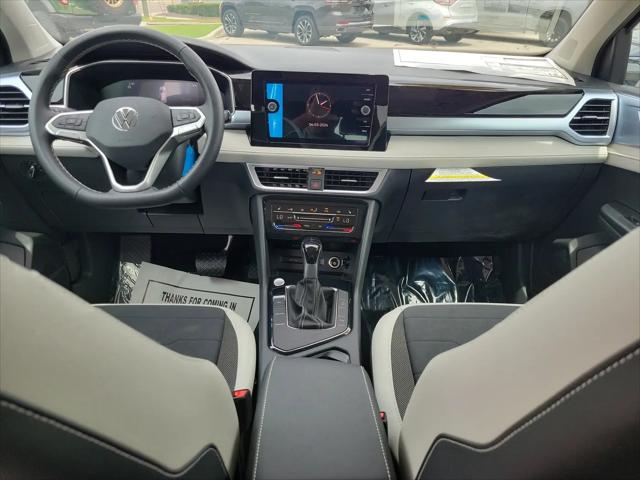 2026 Volkswagen Taos SE