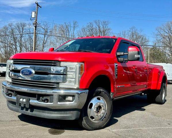 2017 Ford F-350 LARIAT
