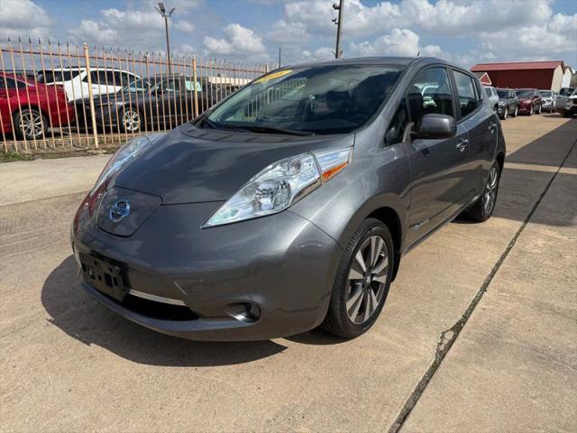2016 Nissan LEAF SV