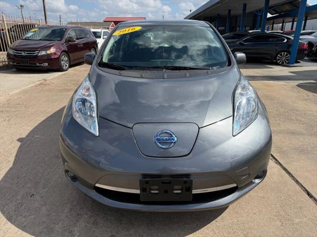 2016 Nissan LEAF SV