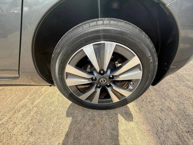 2016 Nissan LEAF SV
