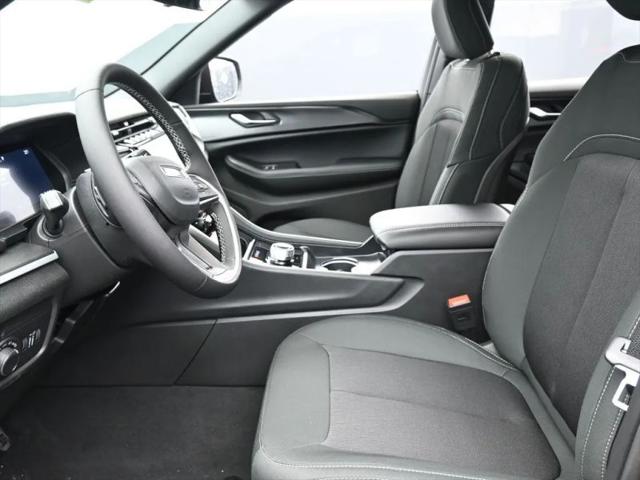 2026 Jeep Grand Cherokee L Altitude 4x4