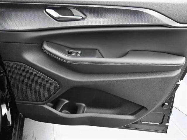 2026 Jeep Grand Cherokee L Altitude 4x4