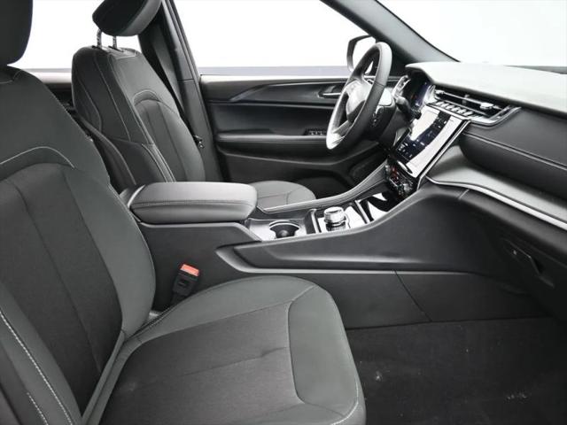 2026 Jeep Grand Cherokee L Altitude 4x4