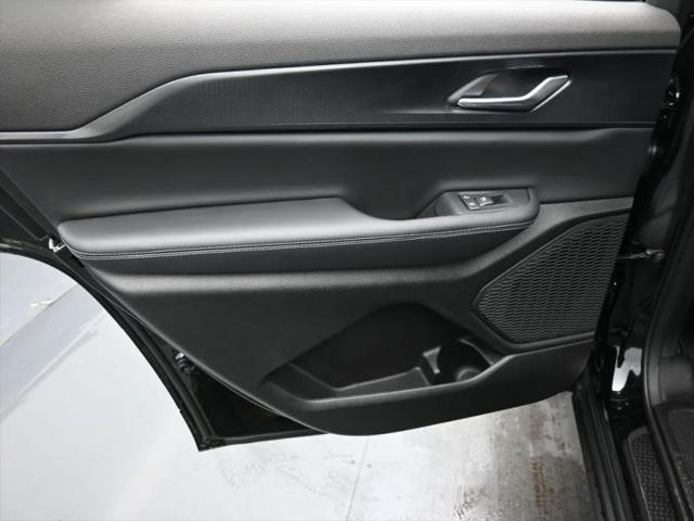 2026 Jeep Grand Cherokee L Altitude 4x4