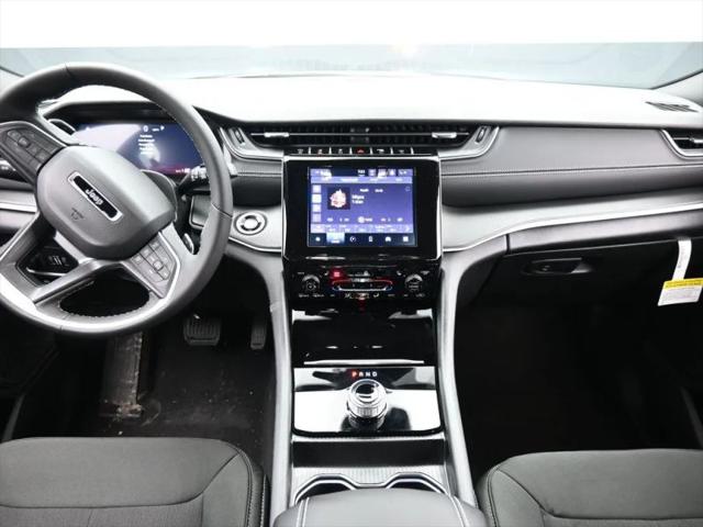 2026 Jeep Grand Cherokee L Altitude 4x4