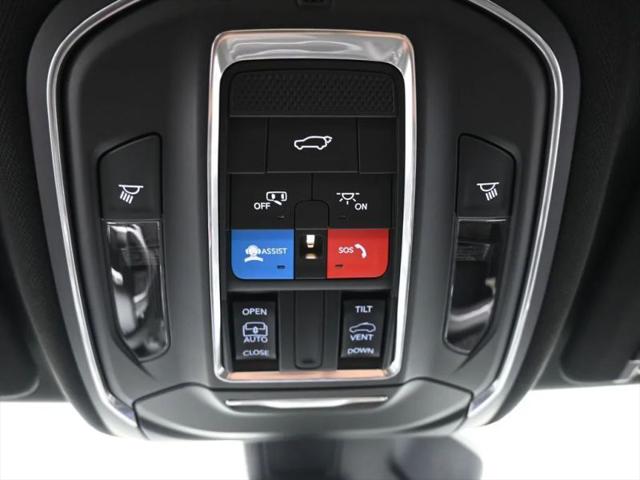 2026 Jeep Grand Cherokee L Altitude 4x4