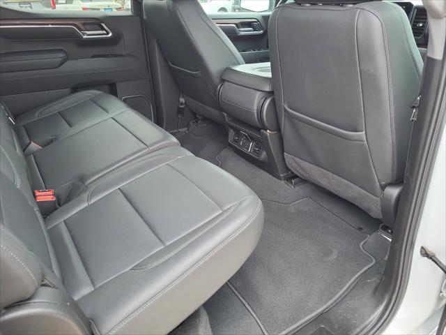 2025 GMC Sierra 1500 4WD Crew Cab Short Box SLT