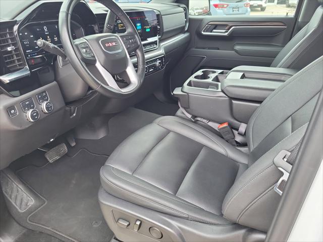 2025 GMC Sierra 1500 4WD Crew Cab Short Box SLT