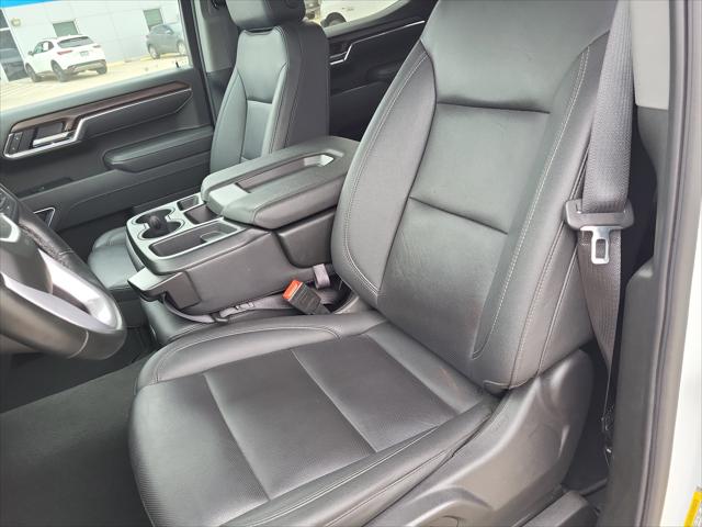 2025 GMC Sierra 1500 4WD Crew Cab Short Box SLT