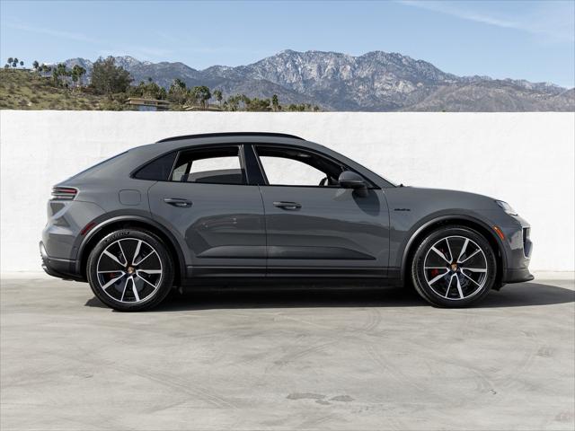 2026 Porsche Macan Electric 4S