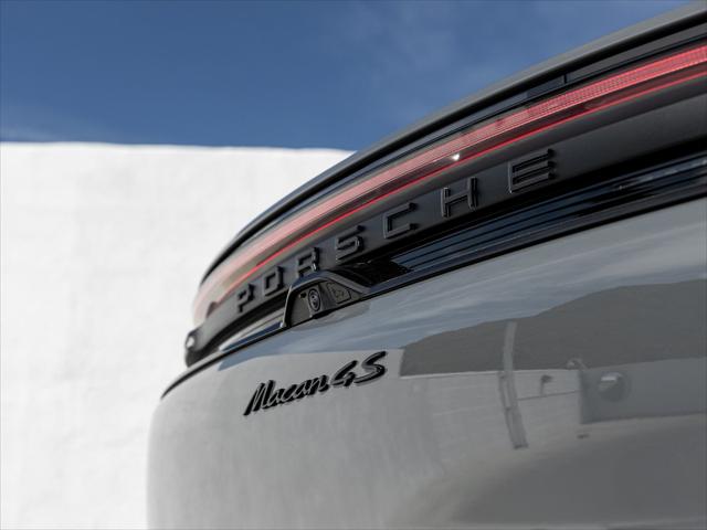 2026 Porsche Macan Electric 4S