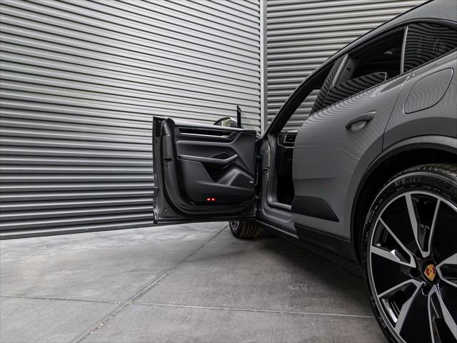 2026 Porsche Macan Electric 4S