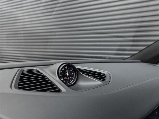 2026 Porsche Macan Electric 4S