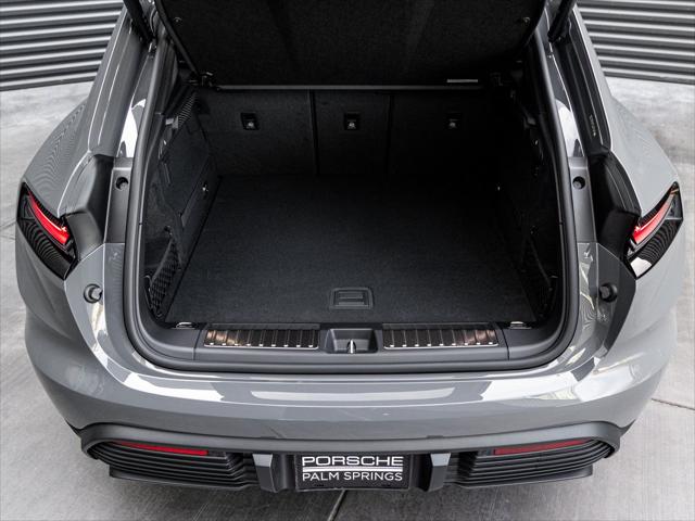 2026 Porsche Macan Electric 4S
