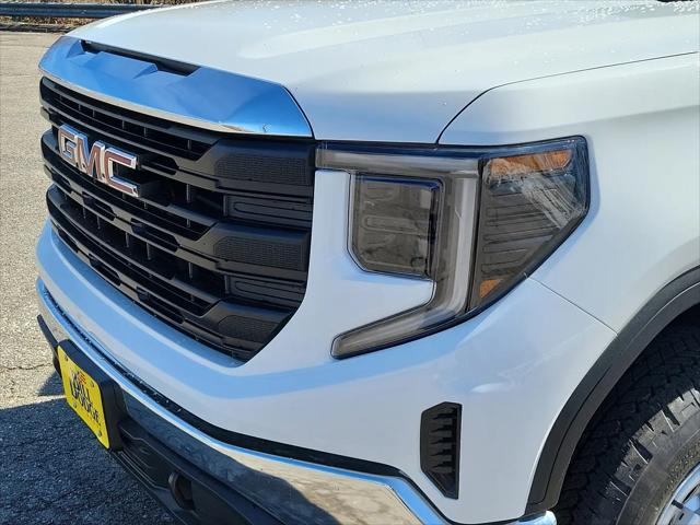 2026 GMC Sierra 1500 Crew Cab, Standard Bed, Pro, 4WD